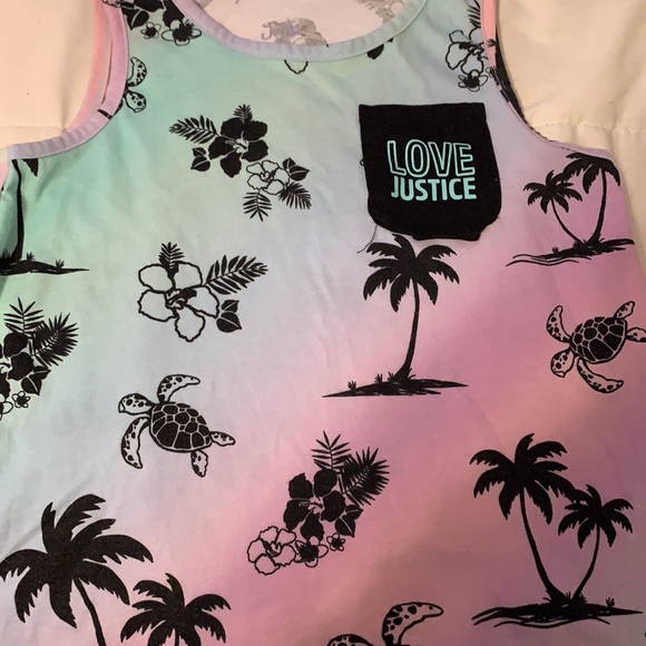 Size 8 - Picture 2 of 4